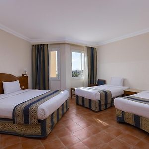Chambre Standarde Familiale Lit King-Size